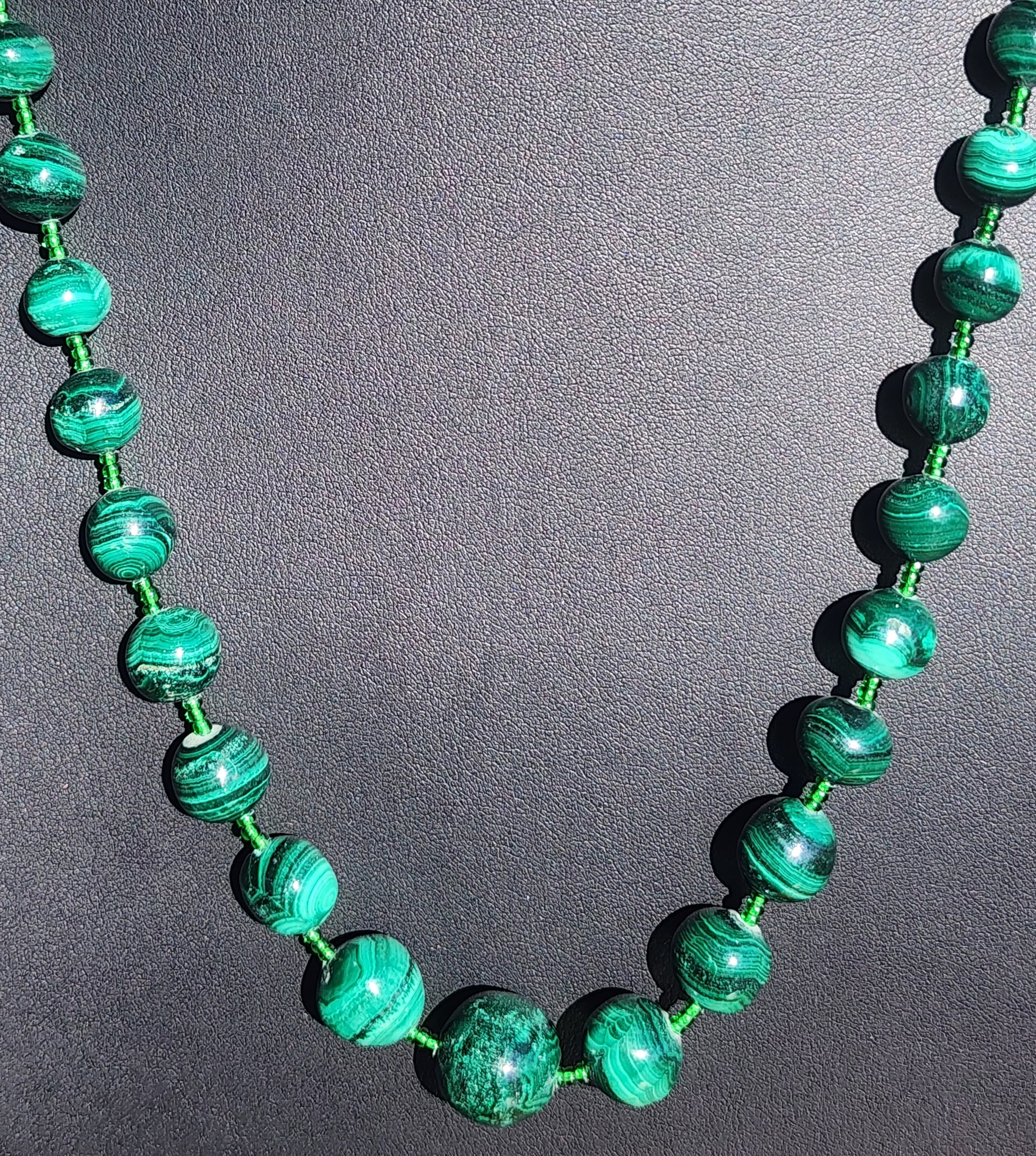 Genuine Malachite Stone Necklace 26” • Vintage Graduated Real Malachite Beads • 26' Long 100g