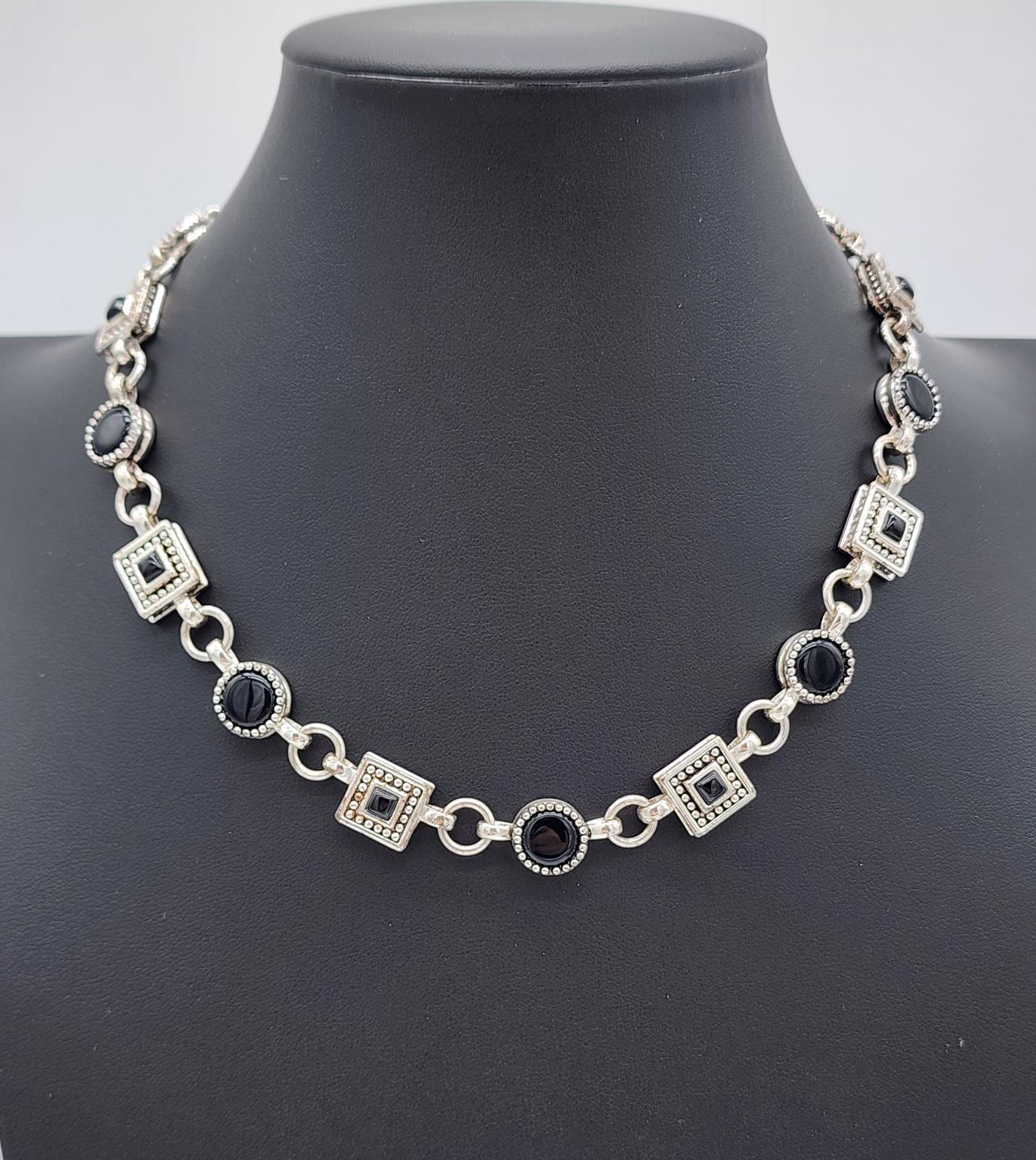 Napier Signed Silver Tone Black Cabochon Geometric Link Necklace 18.5in 90s Y2K