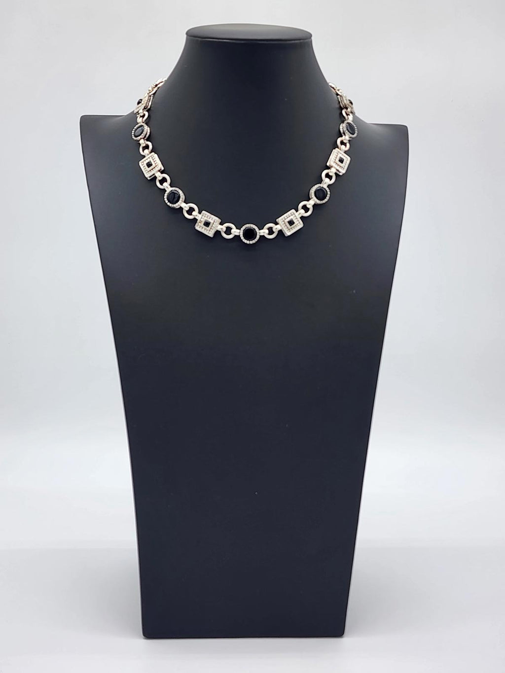 Napier Signed Silver Tone Black Cabochon Geometric Link Necklace 18.5in 90s Y2K