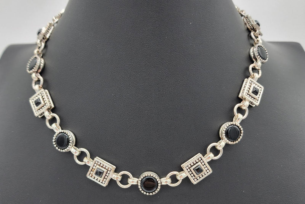 Napier Signed Silver Tone Black Cabochon Geometric Link Necklace 18.5in 90s Y2K