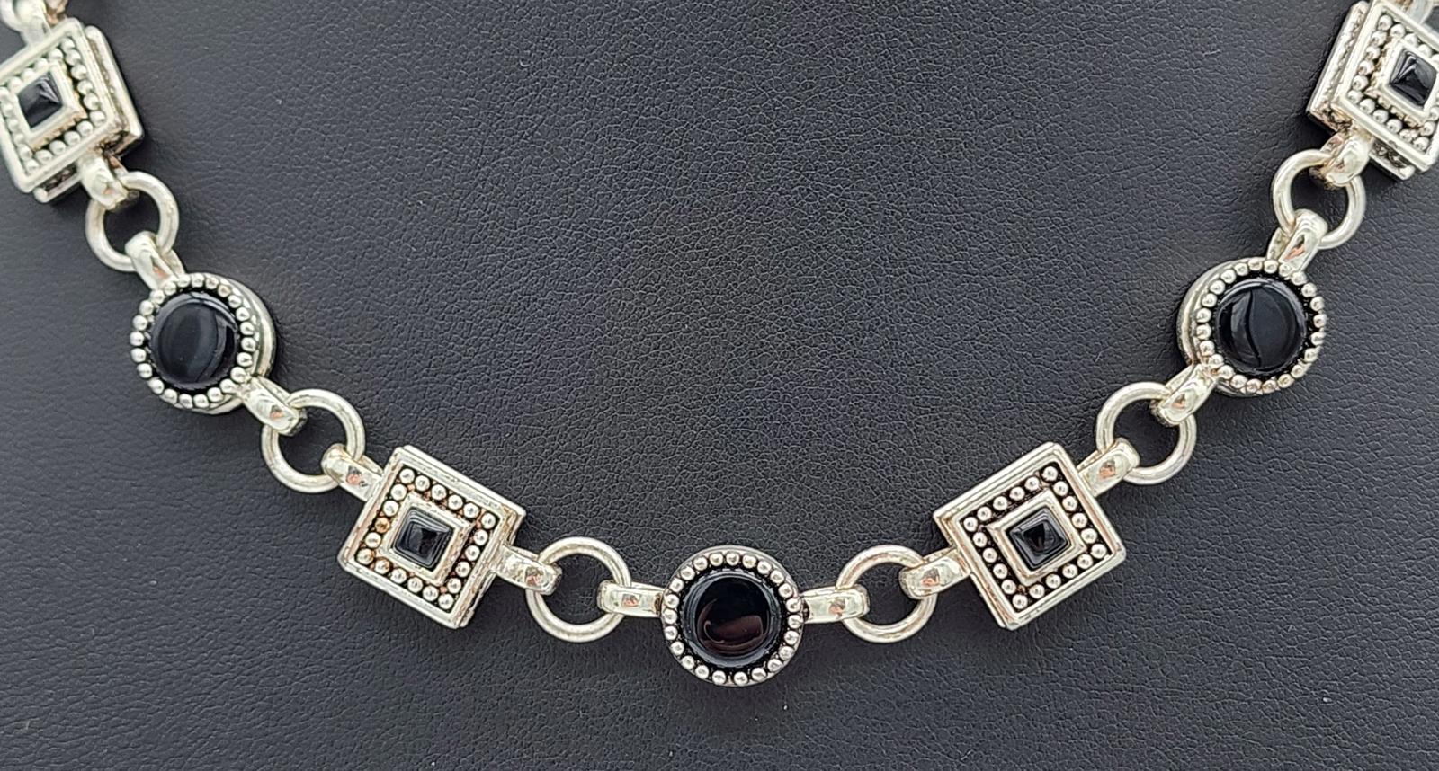Napier Signed Silver Tone Black Cabochon Geometric Link Necklace 18.5in 90s Y2K