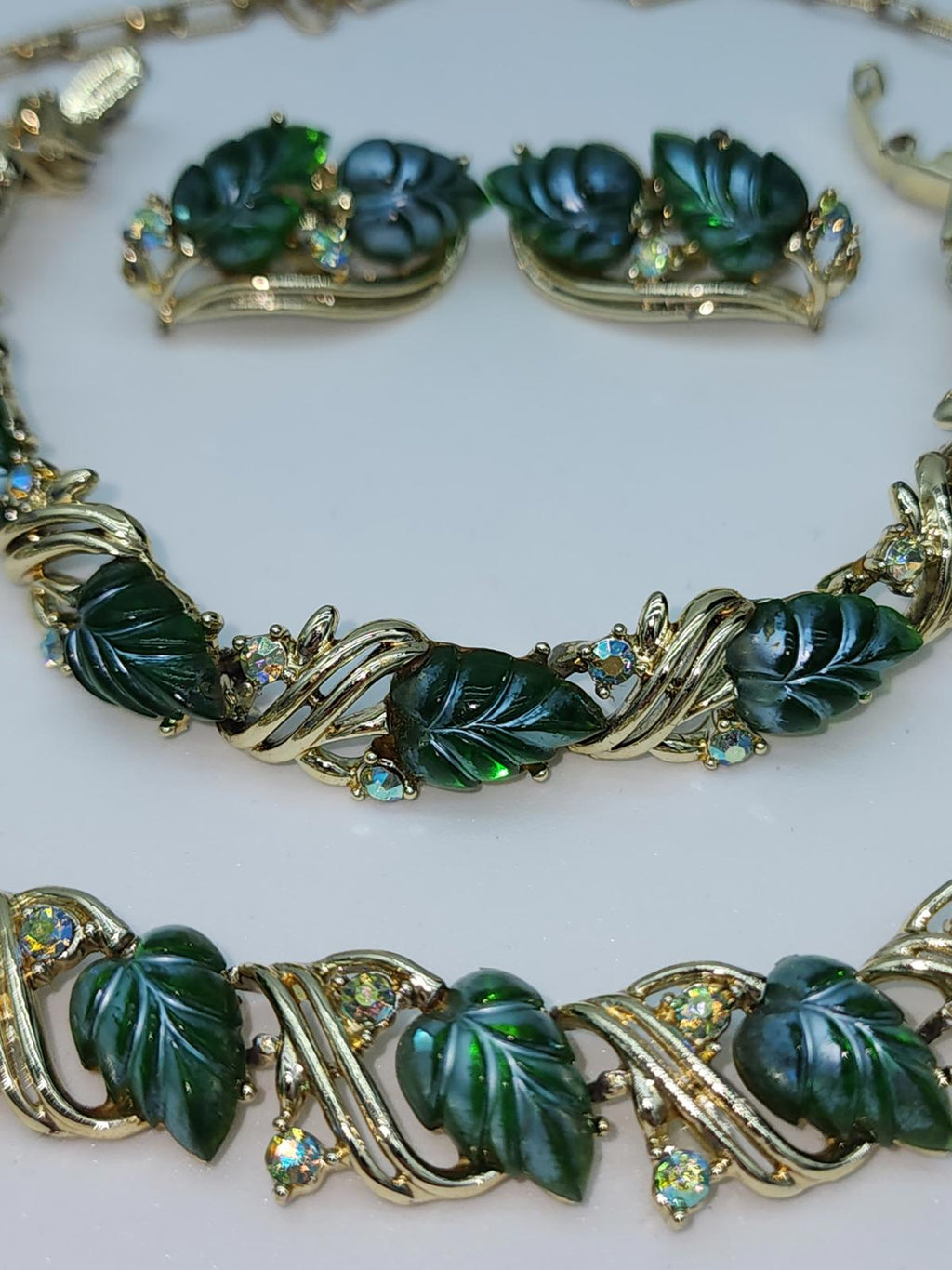 Vintage Signed Star Emerald Green Jelly Leaf Aurora Borealis Parure Set 1960s