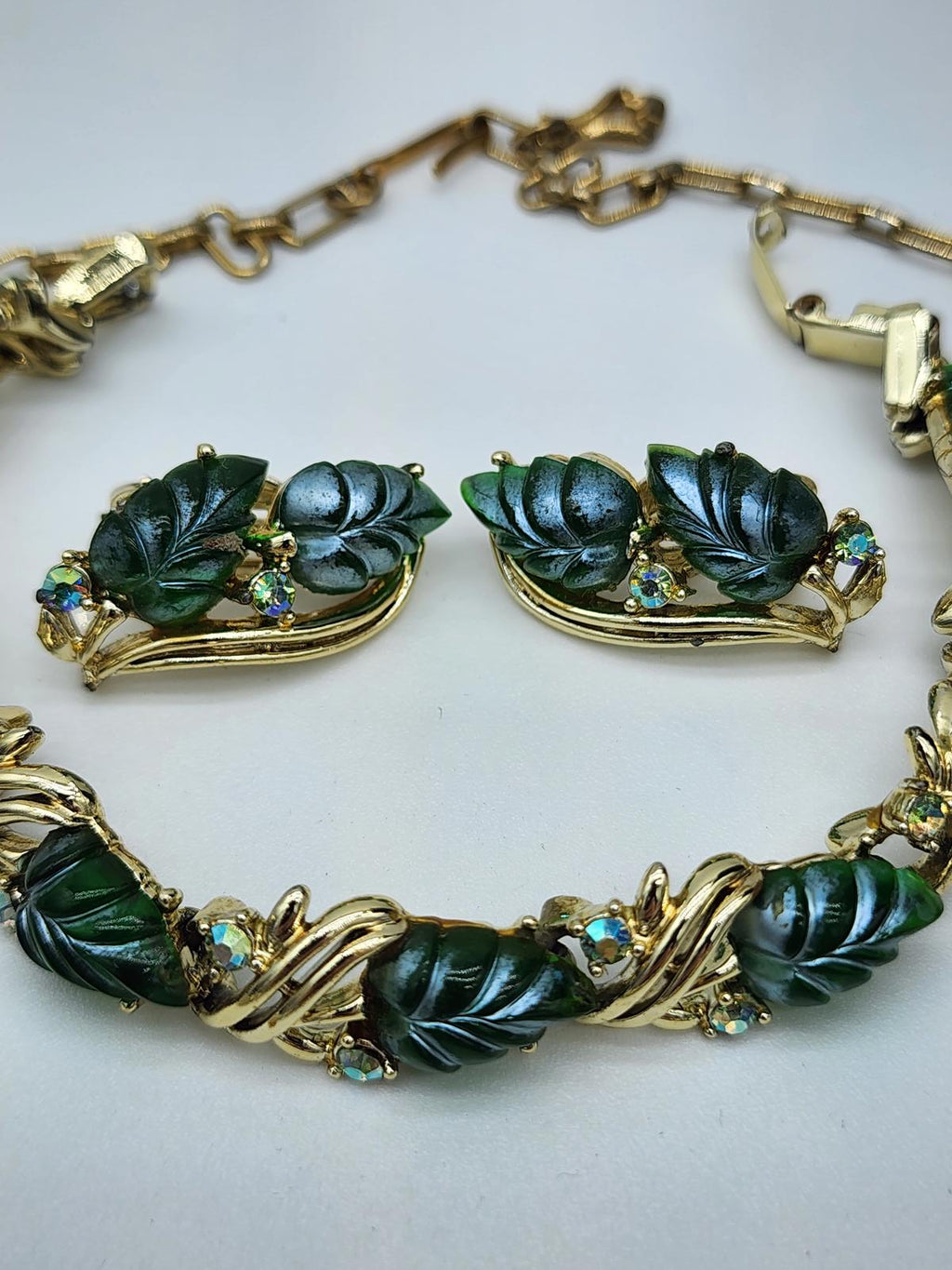 Vintage Signed Star Emerald Green Jelly Leaf Aurora Borealis Parure Set 1960s