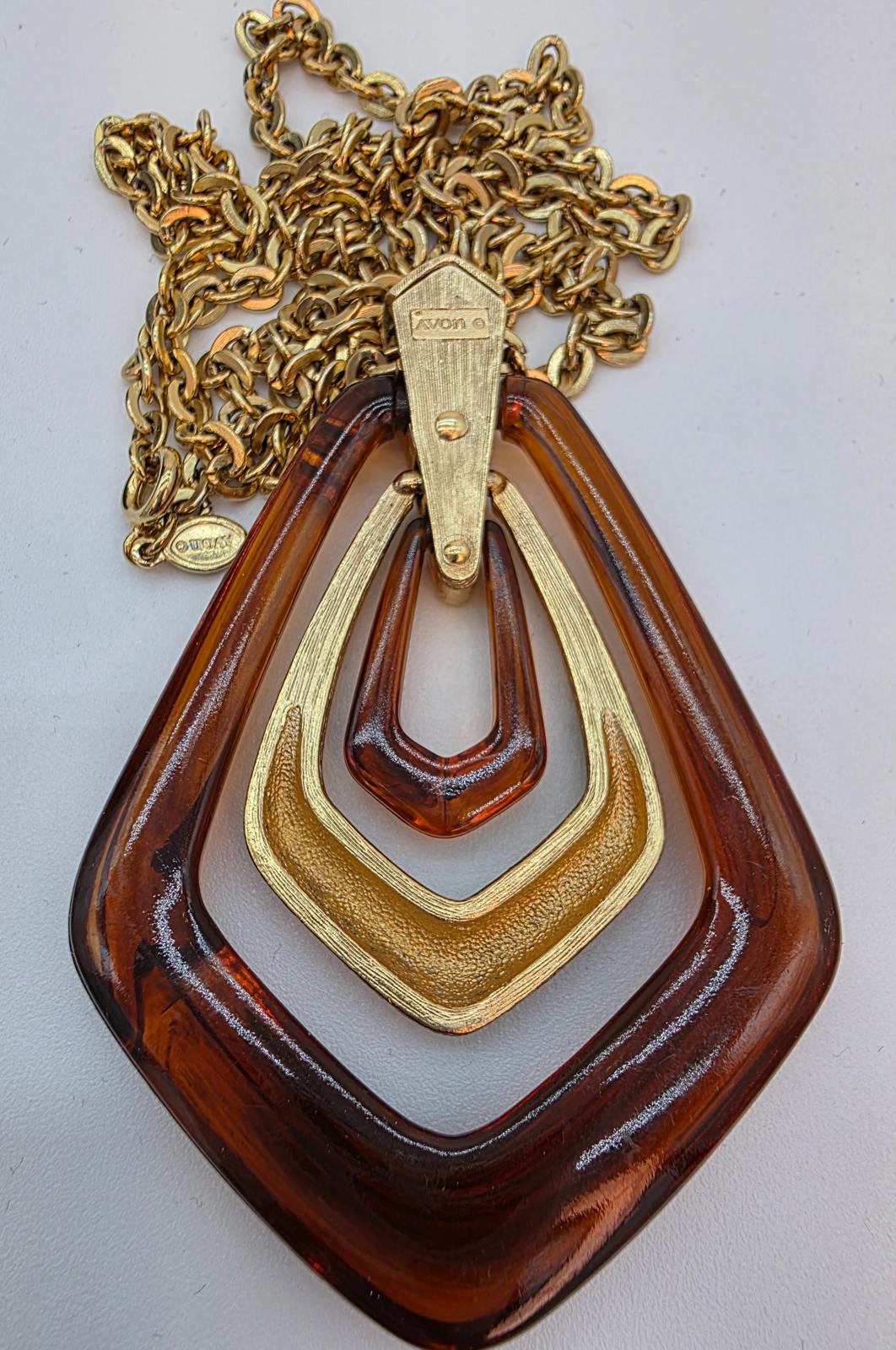 Vintage Avon Tortoiseshell Lucite Necklace Gold Tone Geometric Pendants & Chain