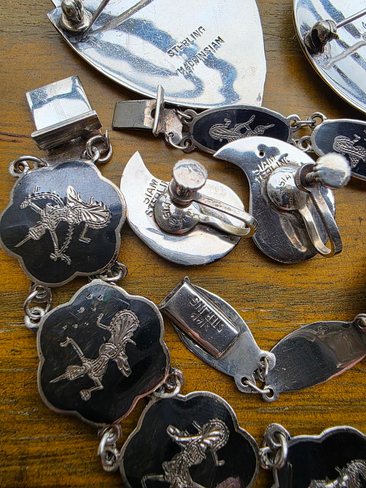 Vintage Siam Sterling Silver Niello Set 7pc 60g Thai Dancers Bracelets Pins