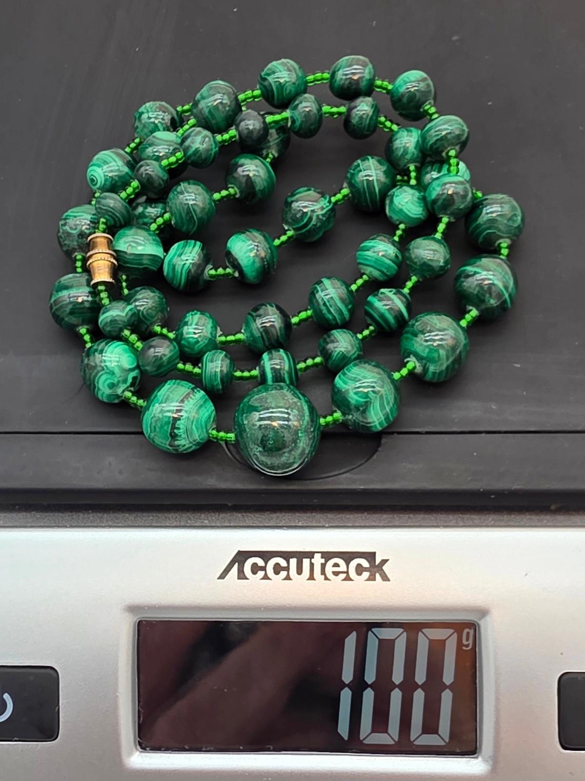Vtg Natural Malachite Graduated Bead Necklace Deep Emerald Swirling Pattern 100g