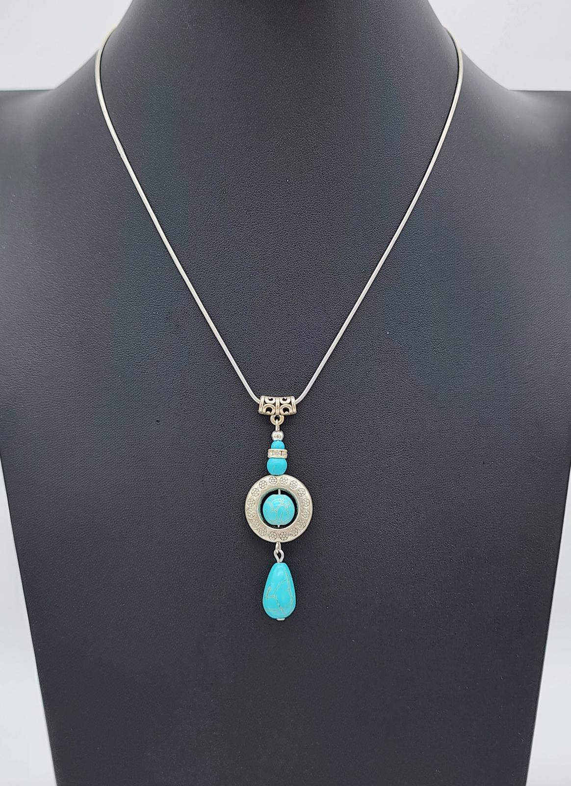 Boho Turquoise Teardrop Pendant Necklace Silver Tone Chain Southwest Jewelry