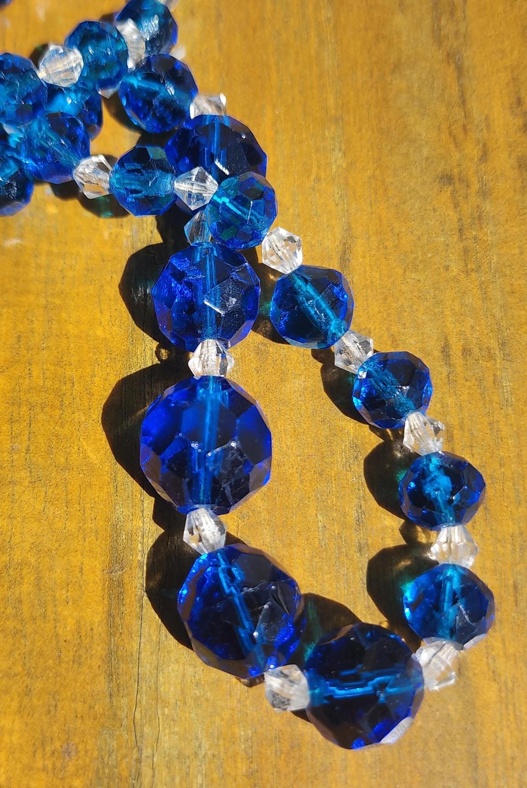 Vintage Cobalt Blue Uranium Czech Glass Necklace: Czechoslovakia Marked Clasp