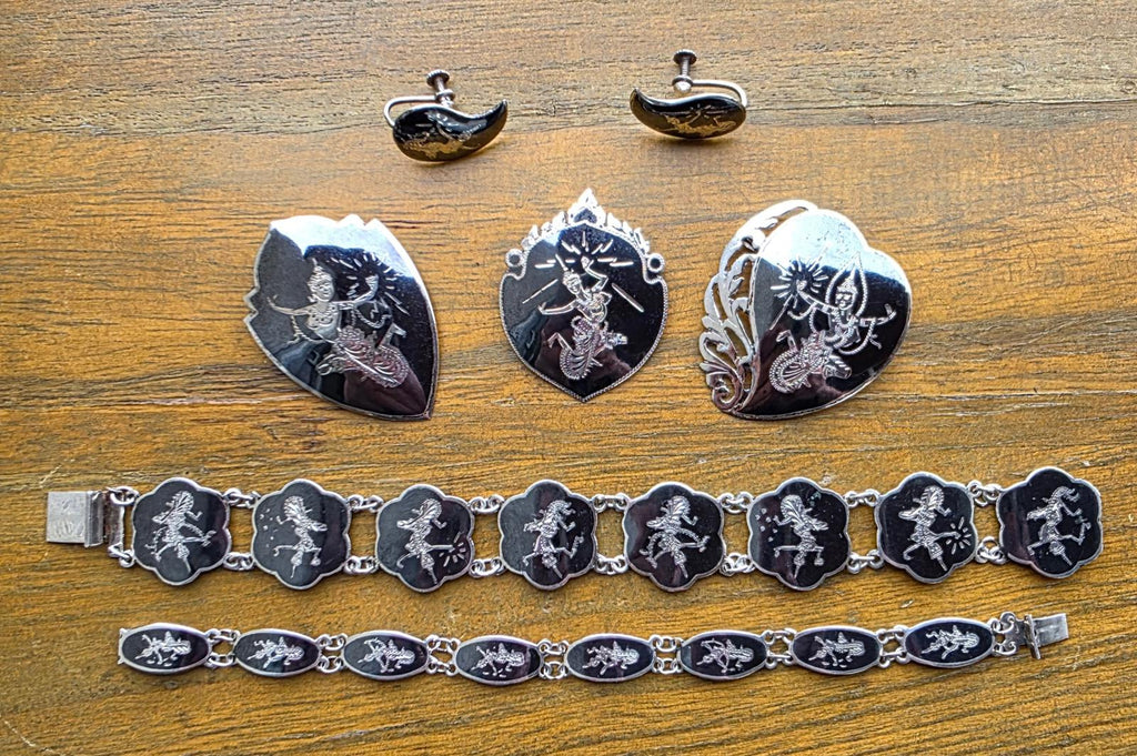 Vintage Siam Sterling Silver Niello Set 7pc 60g Thai Dancers Bracelets Pins